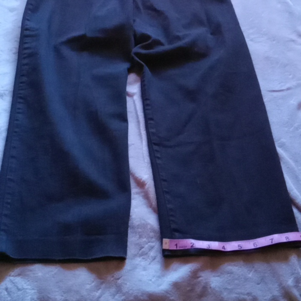 Pams Closet Black Denim Pants - Picture 7 of 8